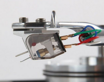 Rega Apheta 3