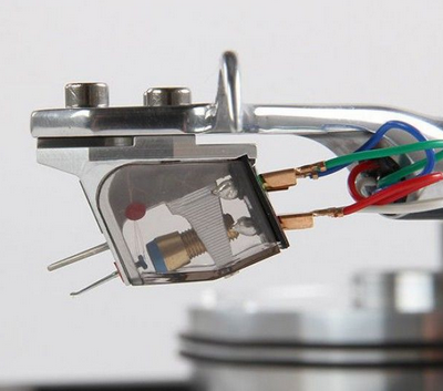Rega Apheta 3